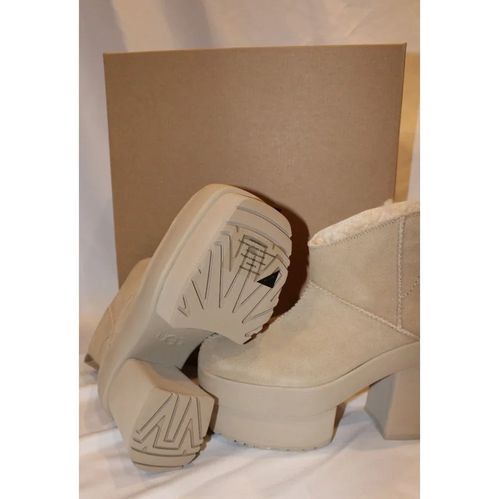 UGG NEW‎ HEIGHTS PLATFORM MINI SUEDE WOMEN'S BOOTS NIB MSD TAN